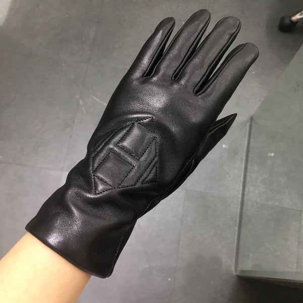 GLOVES IN BLACK IMPORTER LAMBSKIN 397050