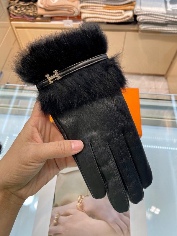 GLOVES WITH H LETTER IN BLACK SHEEPSKIN AND LAMB FUR 409344