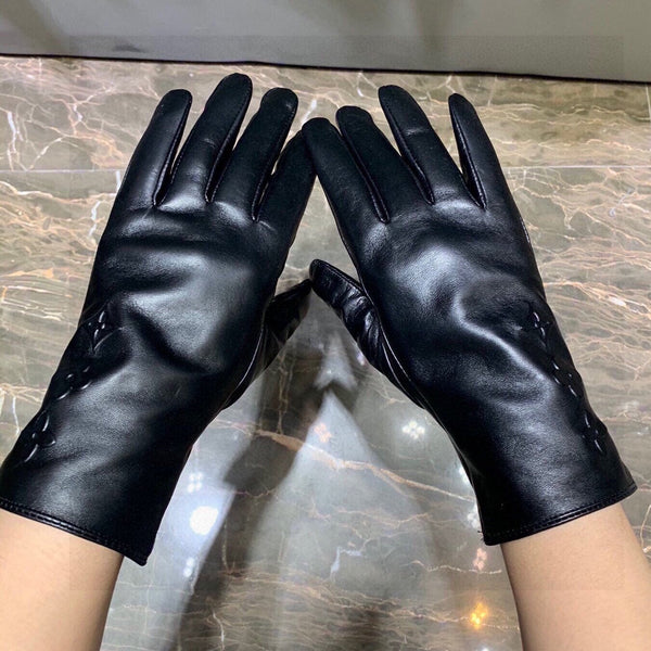 LV GLOVES IN BLACK LAMBSKIN 463843