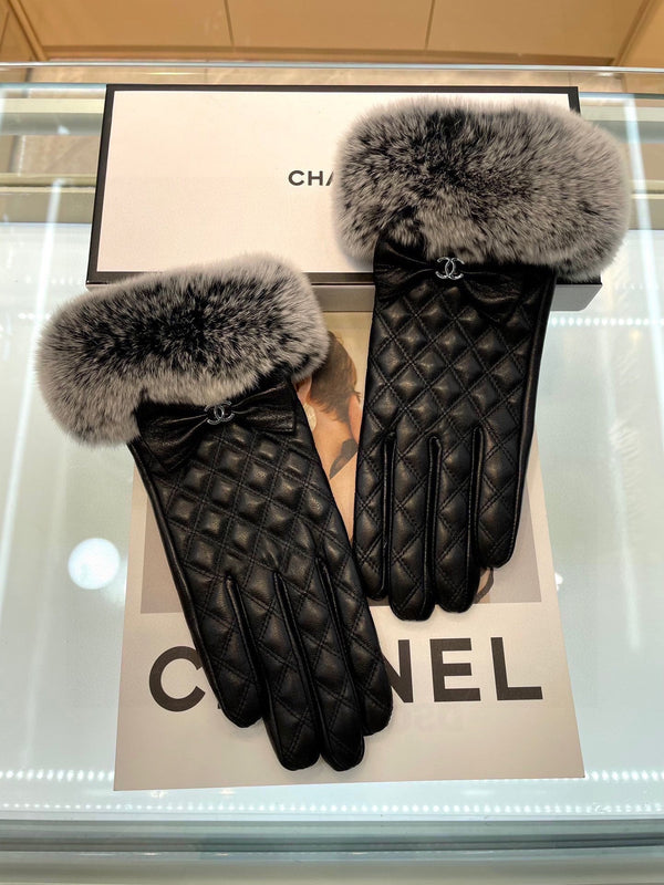 GLOVES IN BLACK LAMBSKIN WITH RABBIT FUR 463833