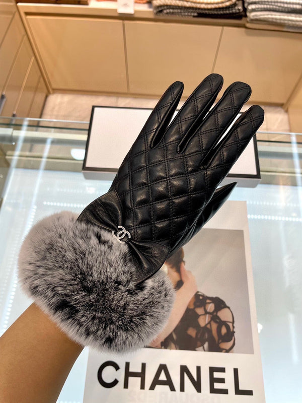 GLOVES IN BLACK LAMBSKIN WITH RABBIT FUR 463833