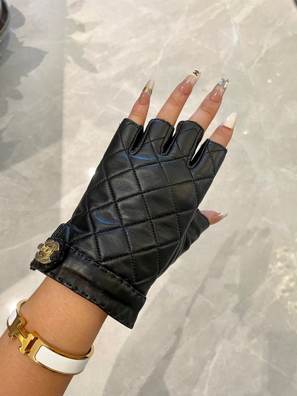 FINGERLESS GLOVES IN BLACK SHEEPSKIN 463845