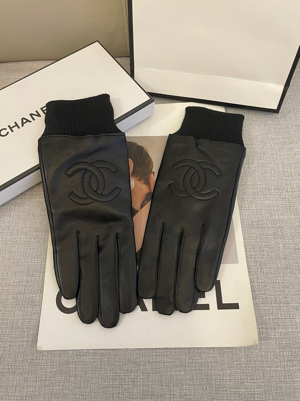 CC GLOVES IN BLACK SHEEPSKIN 463849