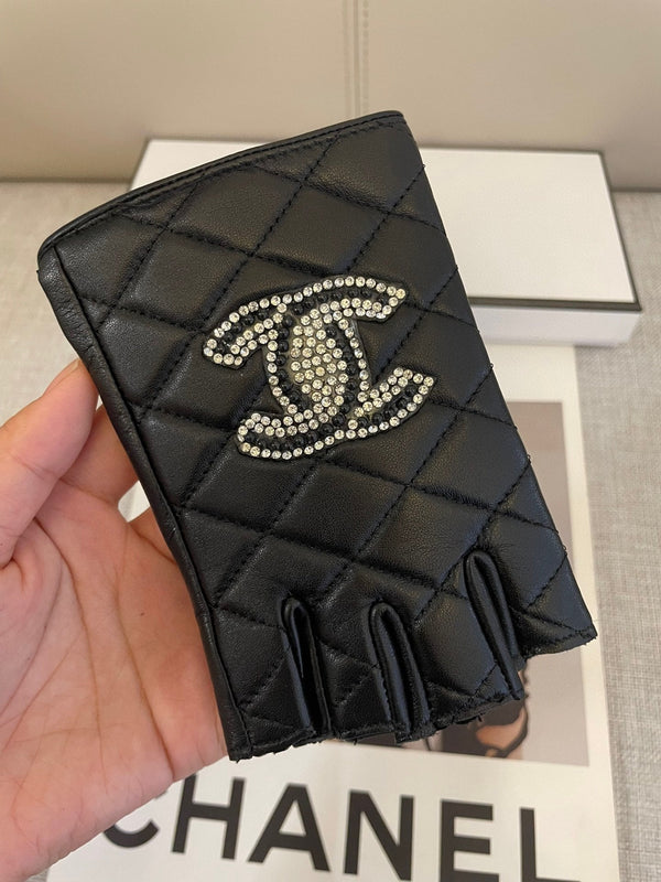 FIGERLESS GLOVES IN BLACK SHEEPSKIN 463851