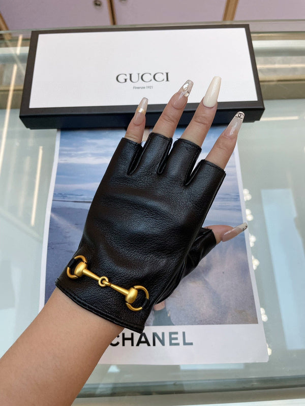 FINGERLESS GLOVES WITH HORSEBIT IN BLACK LAMBSKIN 463853