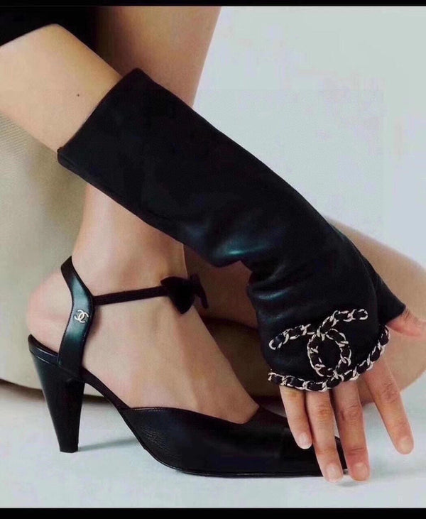 FINGERNESS GLOVES IN BLACK LAMBSKIN 465053