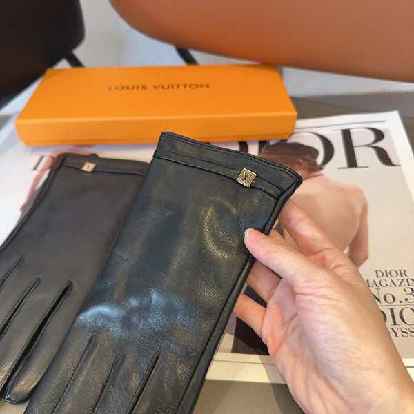 LV GLOVES IN BLACK LAMBSKIN 466818