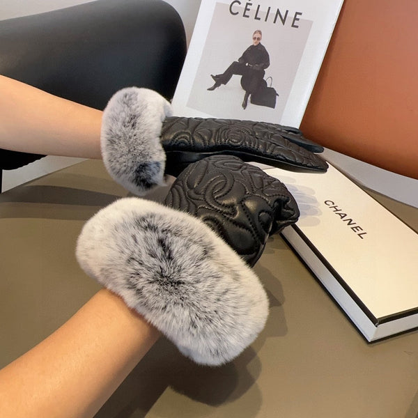 GLOVES IN BLACK EMBOSSED LAMBSKIN WITH RABBIT FUR 462323