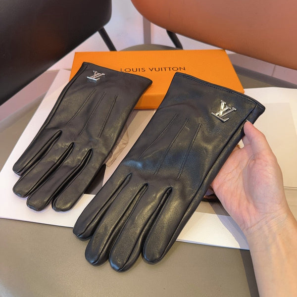 LV GLOVES IN BLACK LAMBSKIN 462373