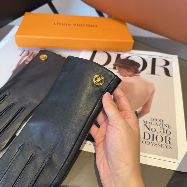 LV GLOVES IN BLACK LAMBSKIN 463910