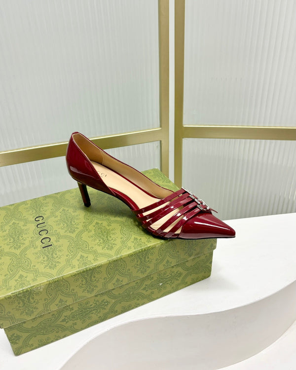 DÉCOLLETÉ ALTO 6 CM IN PELLE DI VITELLO ROSSO CREMISANO