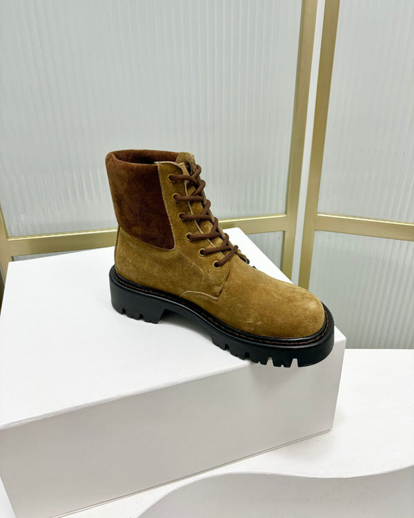Loewe Sierra Boot Golden Brown Suede 549697