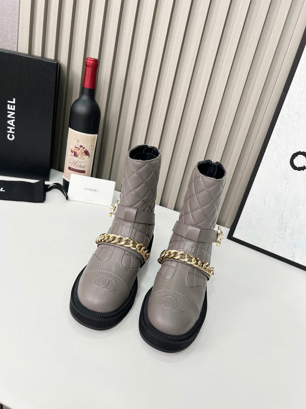 CC 26s Quilted Chain Boots Grey Calfskin 924502
