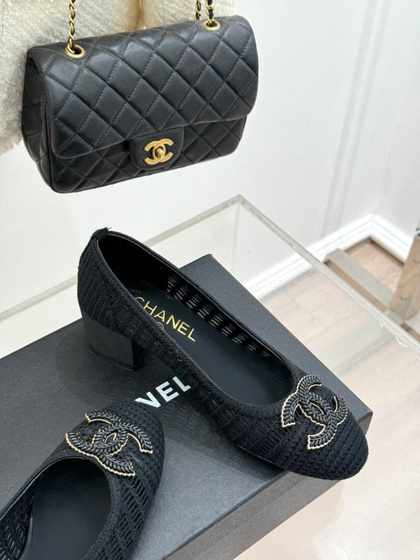 CC 25P Hollow Double C Ballet Flats 50mm Black Raffia 265639