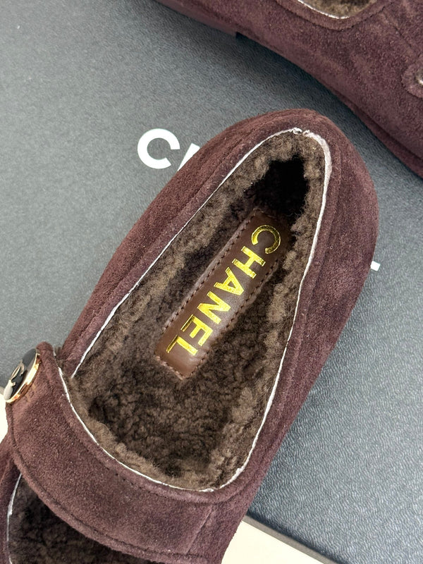 CC 25A Mary Janes Chocolate Suede And Lambswool 404665