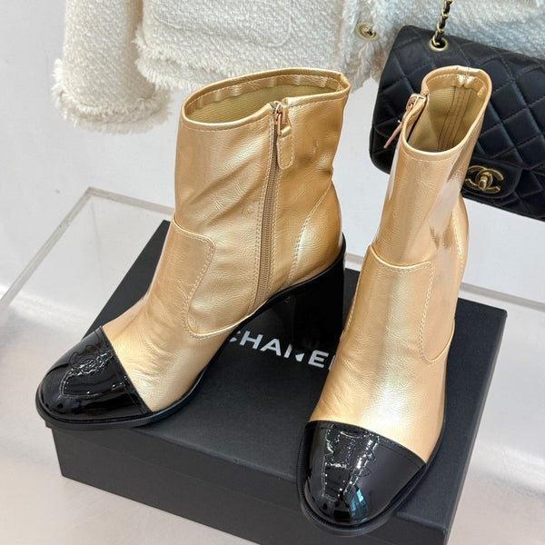 CC Classic Short Boots Block Heel 90mm Gold Metalic Calfskin 465388