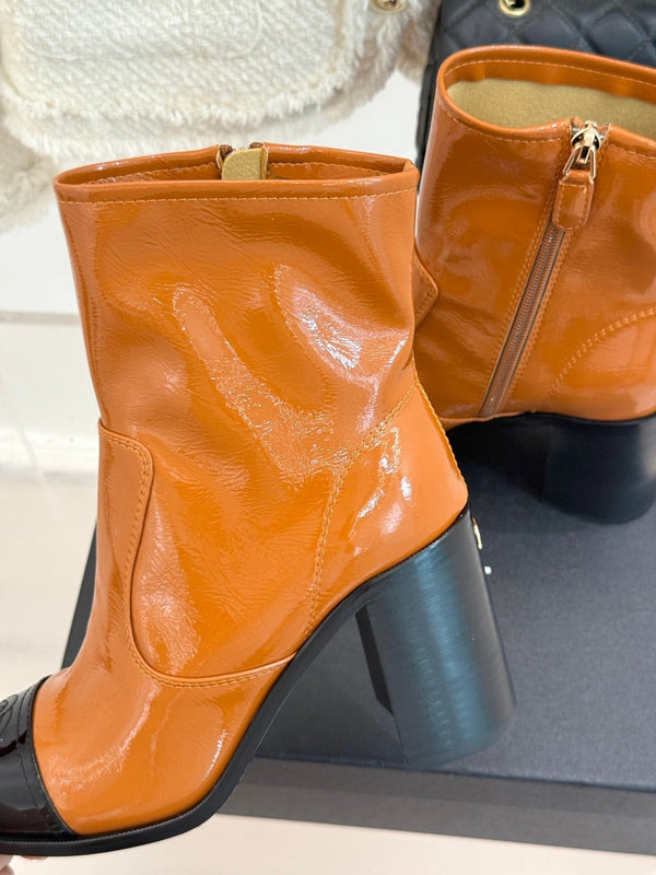 CC Classic Short Boots Block Heel 90mm Burnt Orange Patent Leather 465390