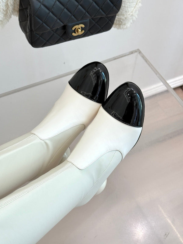 Chanel 25 Double C Giant Pearl Heel Long Boot White Black Sheepskin 465412
