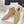 The Row 2025 Bottines à talon chaton et bout carré en peau de mouton beige 572047