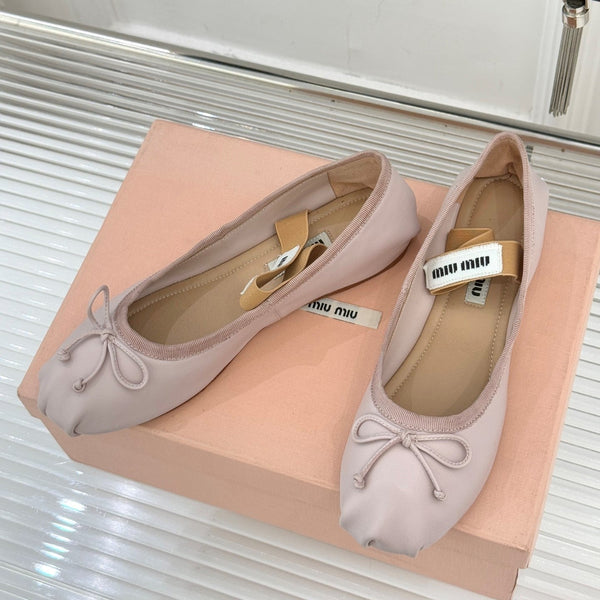 Miu Ballerines Classiques Nœud Lettre Argent Rose Peau de Mouton 570998