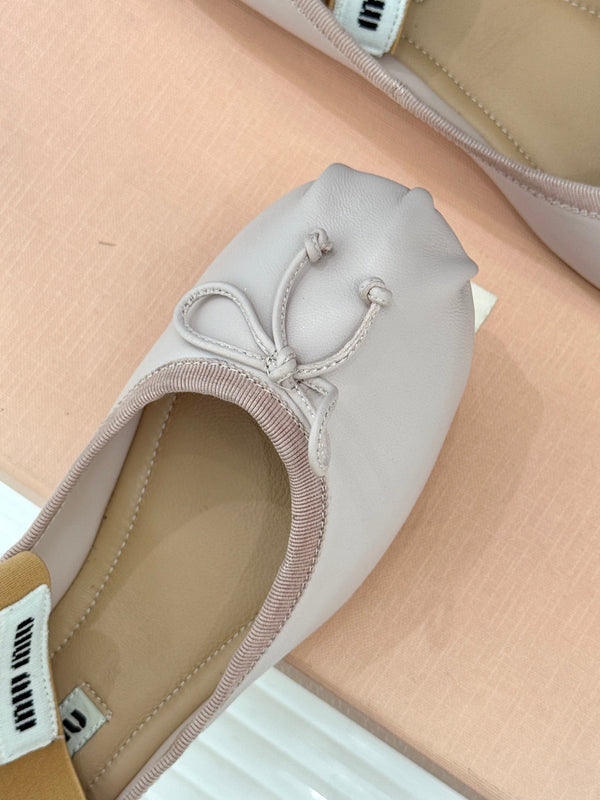 Miu Ballerines Classiques Nœud Lettre Argent Rose Peau de Mouton 570998