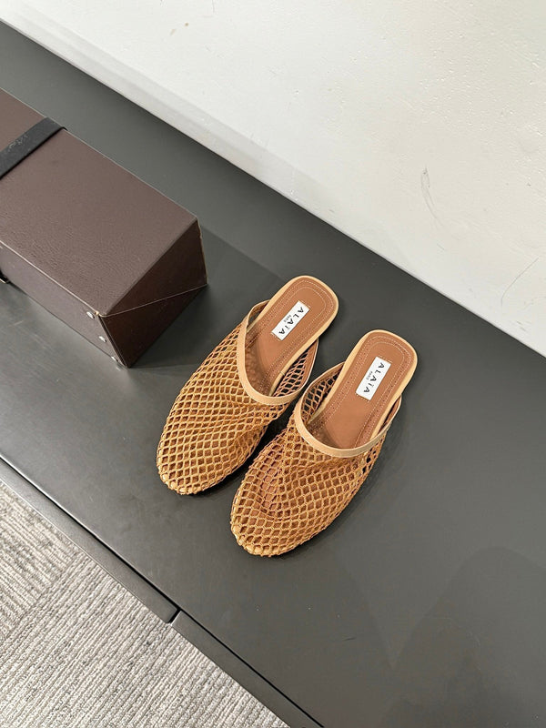 MULES ALAIA FLAT IN RETE MARRONE RAME