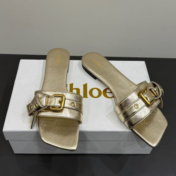 Loewe 25 Bow Metal Buckle Slide Pelle di vacchetta dorata