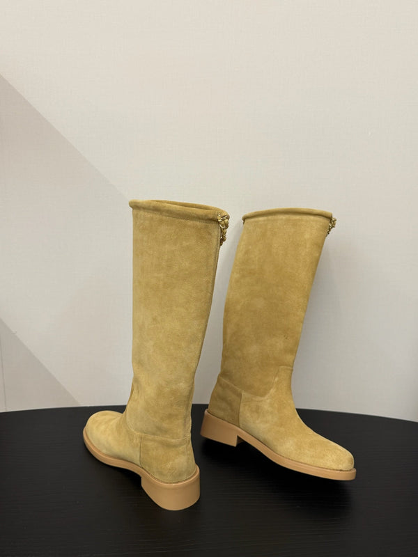 CC 25s Long Flat Chain Knight Boots Beige Cow Suede&Sheeepskin 417844