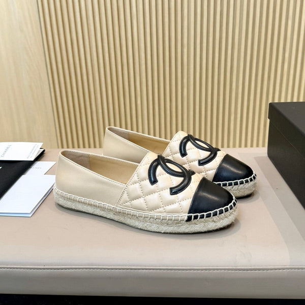 cc espadrillas beige chiaro trapuntate nere in pelle di vitello