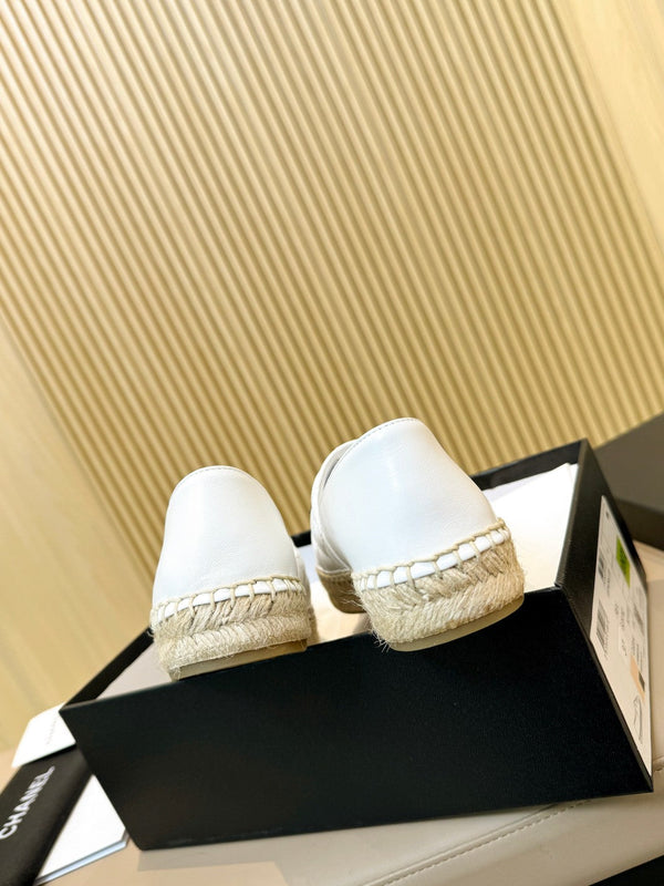 cc espadrillas bianche nere trapuntate in pelle di vitello