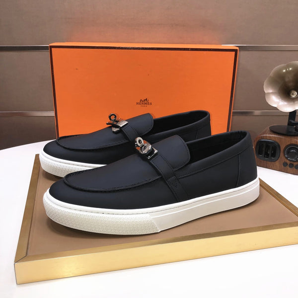 Mocassini slip-on da uomo HM Game in pelle di vacchetta nera 473158