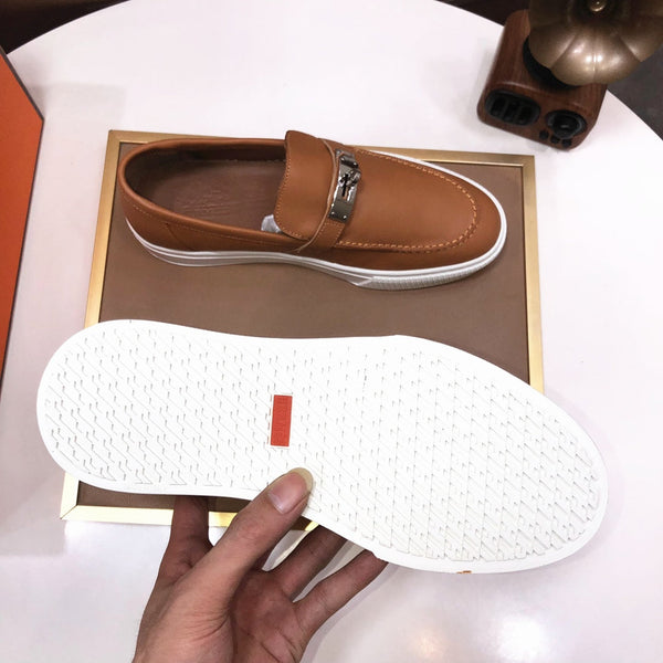 Mocassini slip-on da uomo HM Game in pelle di vacchetta marrone 473159