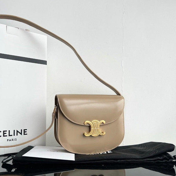 Borsa a mano TRIOMPHE 15 in pelle di vitello grigio crema
