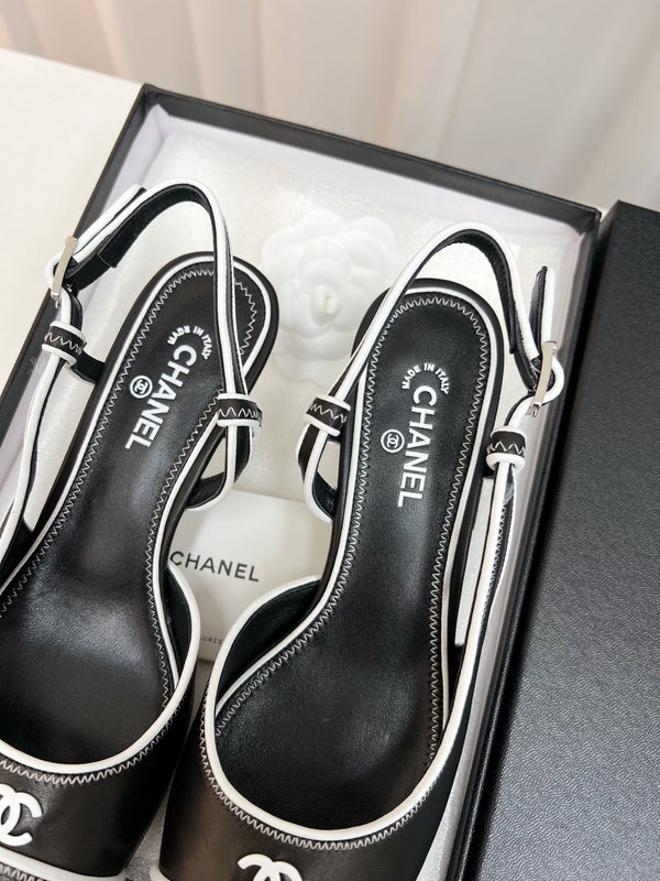 CC Slingback Heels With White Contrast Stitching Black Lambskin 476710