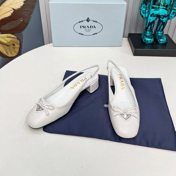 Prad 26s Round Toe Slingback Pumps 40mm In White Calfskin With Bow