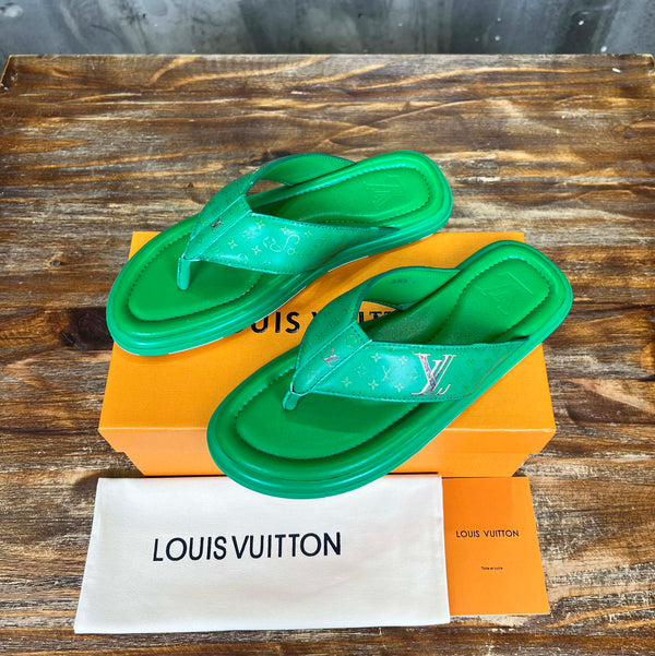 LV THONG SLIPPER IN SHAMROCK GREEN  MONOGRAM CALFSKIN