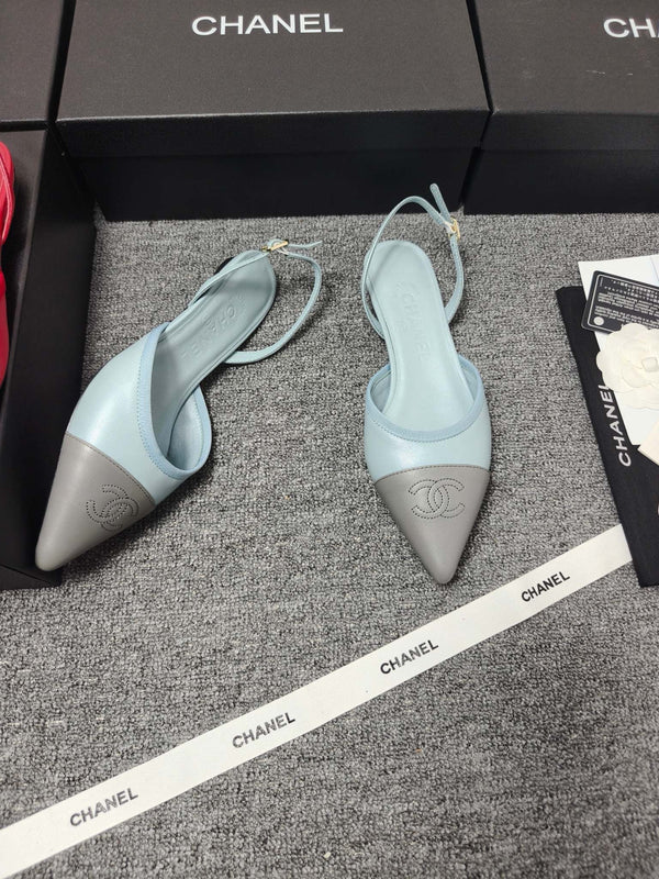 Escarpins à bride arrière en cuir gris-bleu 26s CC 681974