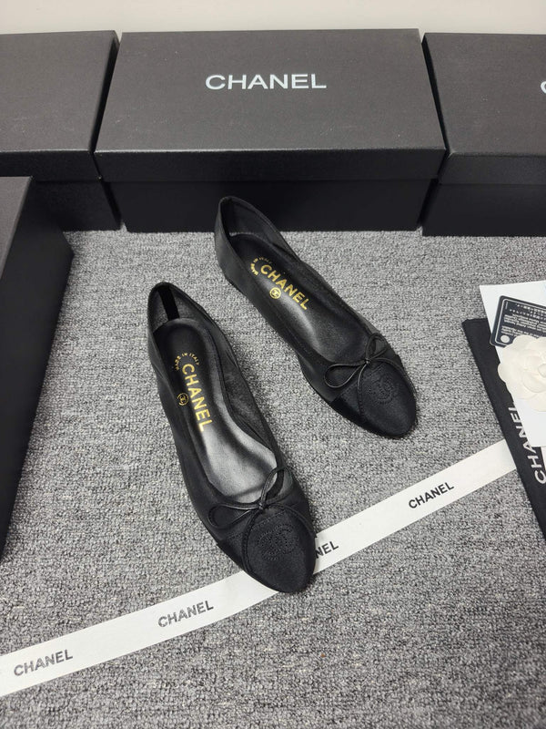 CC 26s Ballerine Tissu Mesh Noir Peau de Mouton 681982