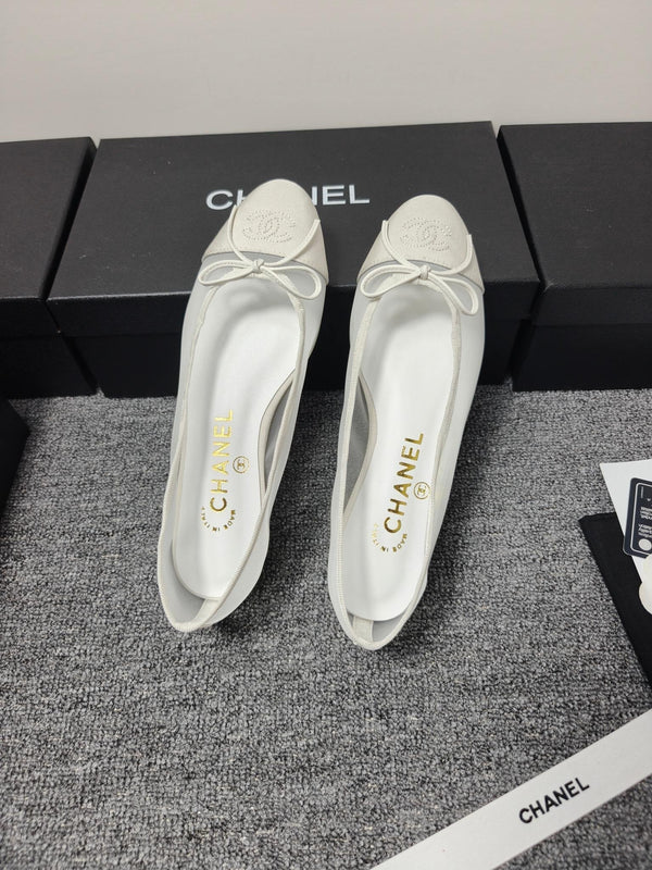 CC 26s Ballet Flat White Mesh Fabric Sheepskin 681983