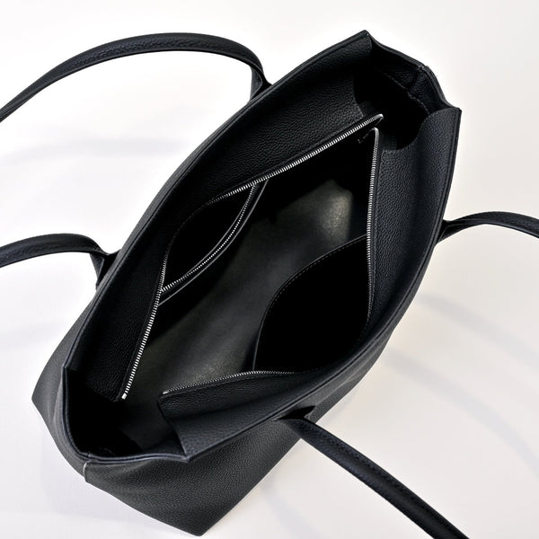 The Row Terasse Shoulder Bag 32cm Black Calfskin