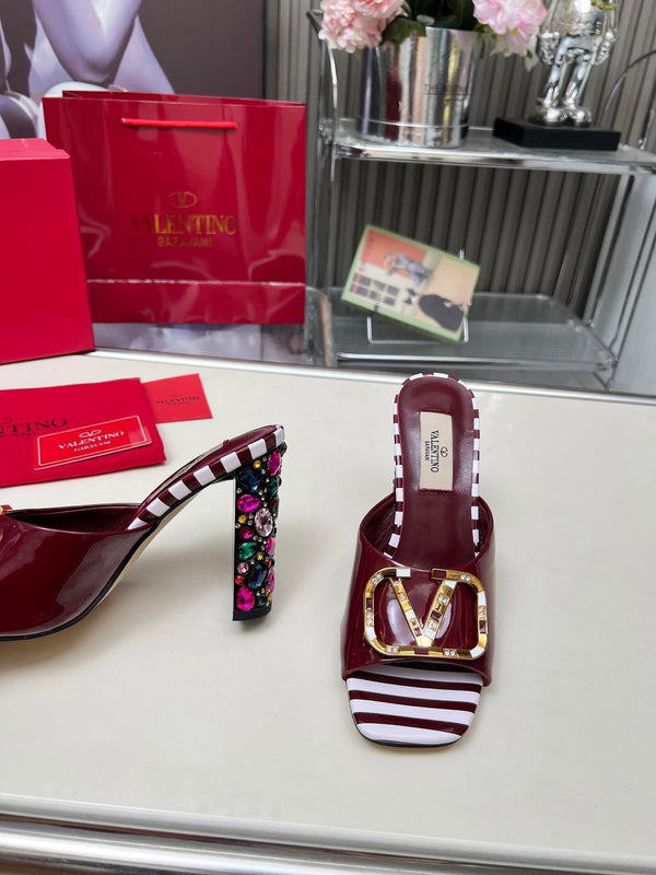 VT Vlogo High-Heeled Sandals 10.5cm Wine Red Leather 625760