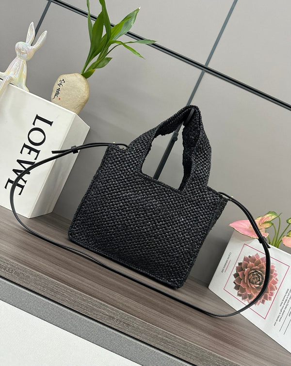 Cabas Loewe petit format en raphia noir