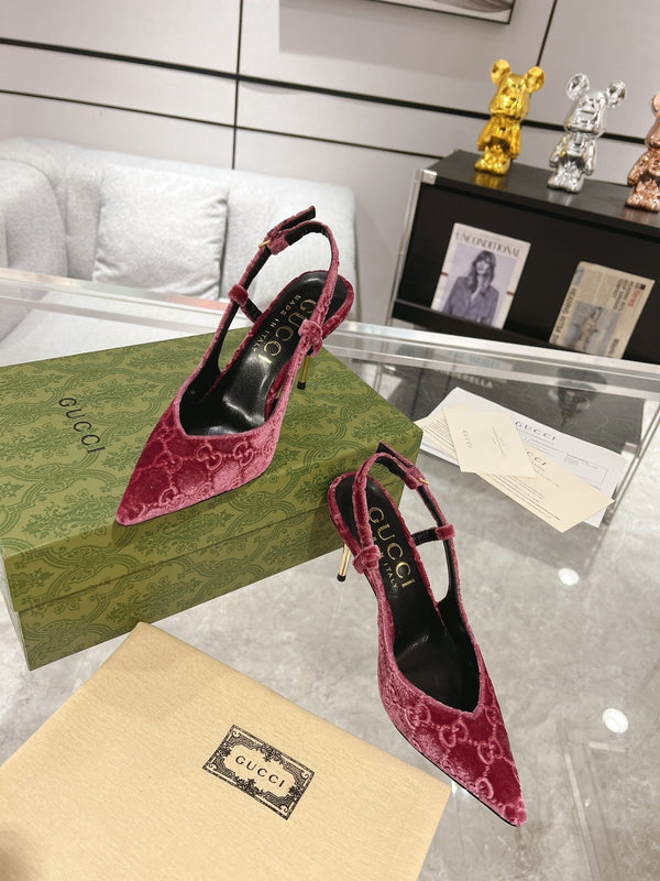 DÉCOLLETÉ CON TACCO ALTO GG SLINGBACK IN VELLUTO MAGENTA