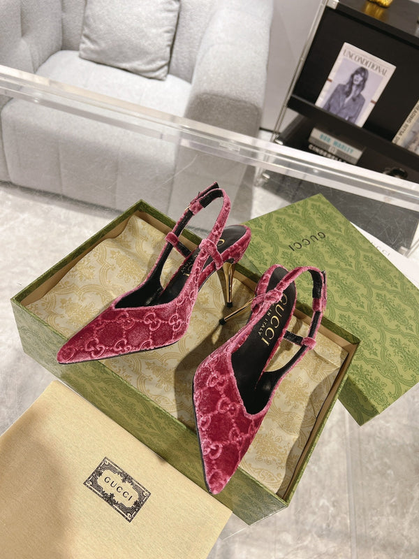 DÉCOLLETÉ CON TACCO ALTO GG SLINGBACK IN VELLUTO MAGENTA