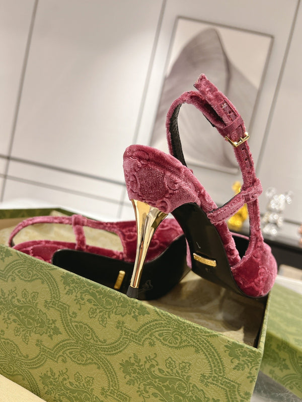 DÉCOLLETÉ CON TACCO ALTO GG SLINGBACK IN VELLUTO MAGENTA