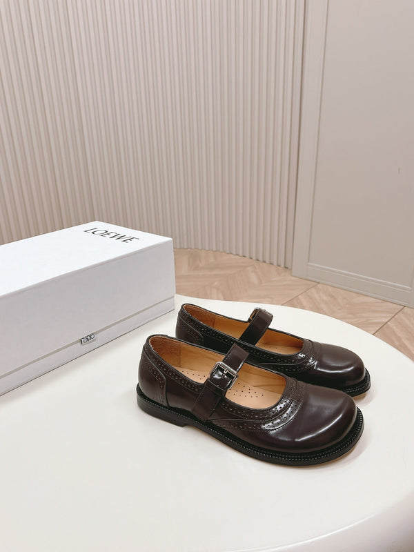 Loewe Campo Mary Jane Ballerina Flat in pelle di mucca mogano