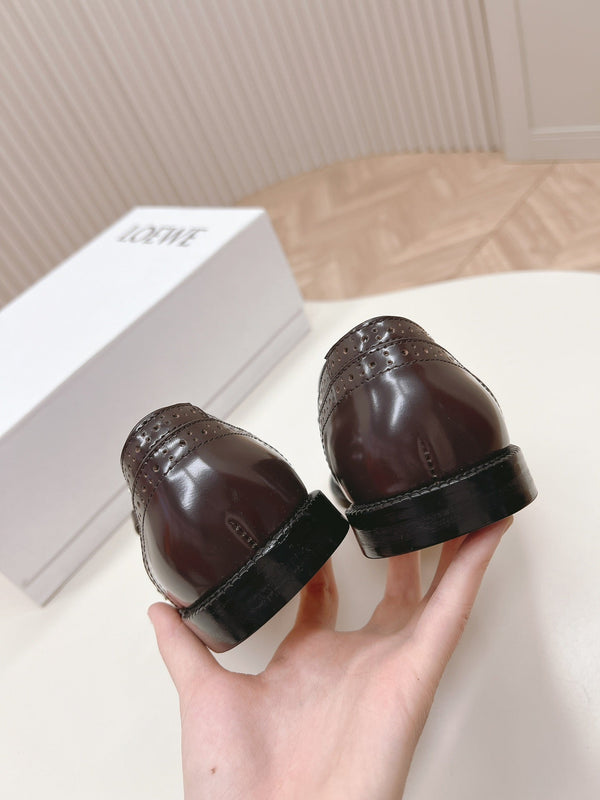 Loewe Campo Mary Jane Ballerina Flat in pelle di mucca mogano