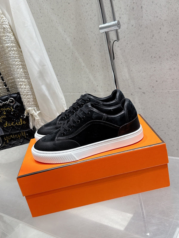 Sneaker HM Get in pelle scamosciata nera 204752
