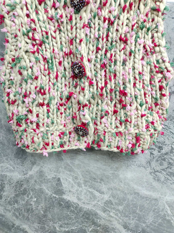 Gilet cardigan Chanel 2025 en cachemire multicolore tricoté à la main 327001