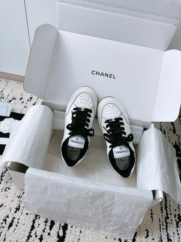 CC Sneaker In Black Cowhide 144509